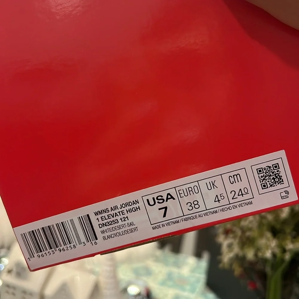 Air Jordan 1 elevate high white dessert tan color - Picture 10 of 11